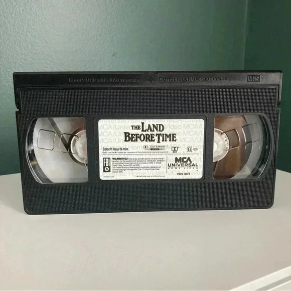 Vintage VHS Tapes Land Before Time, School House Rocks and Puff the Magi… - Picture 9 of 11